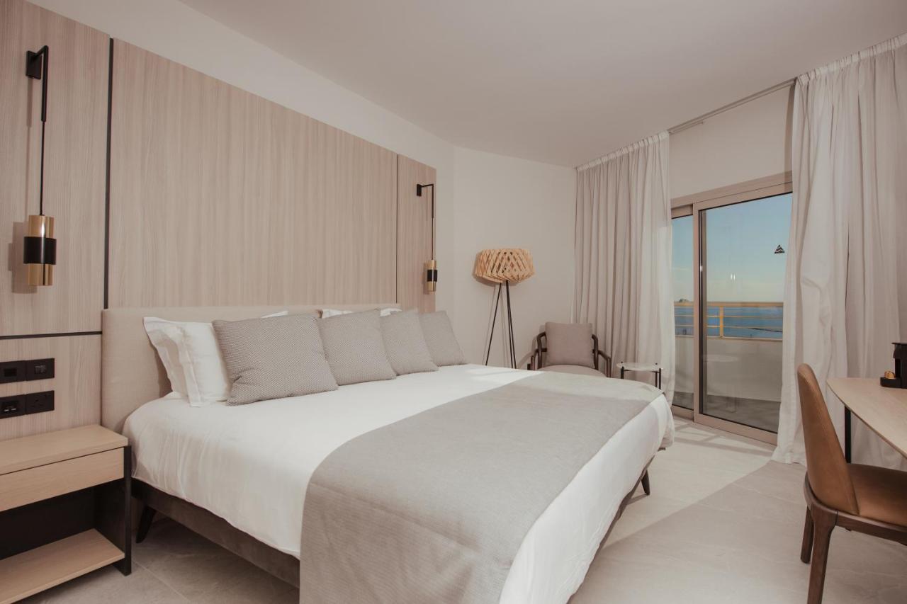 Hotel Atlantica Bay - Adults Only Limassol Exterior foto
