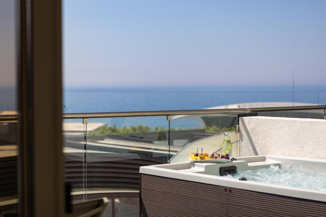 Hotel Atlantica Bay - Adults Only Limassol Exterior foto