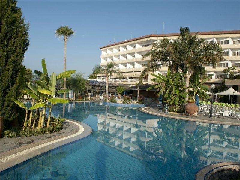 Hotel Atlantica Bay - Adults Only Limassol Exterior foto